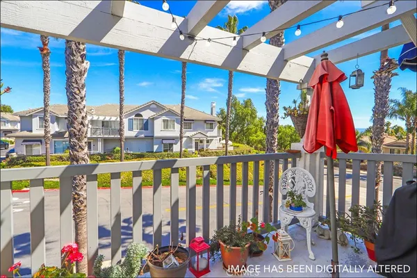 $699,900 | 84 Carlsbad Lane, Aliso Viejo, CA 92656