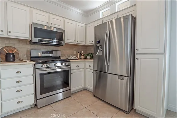 $699,900 | 84 Carlsbad Lane, Aliso Viejo, CA 92656