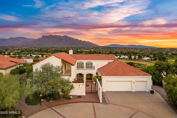 $1,295,000 | 8450 North Nob Hill Drive, Tucson, AZ 85742