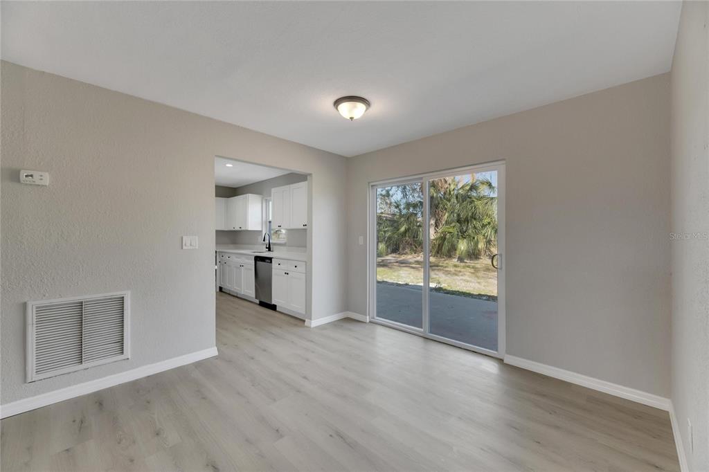 527 Fox Run Trail Apollo Beach, FL 33572 - Photo 16 of 53