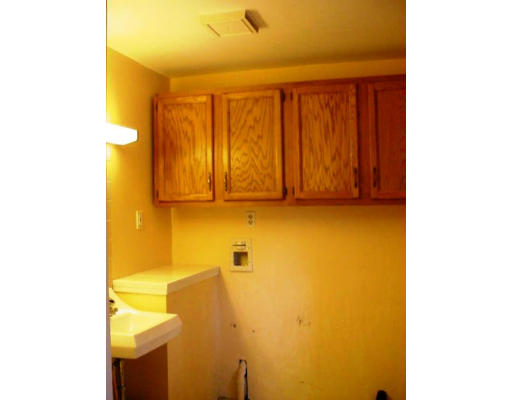 465 Sunderland Road Worcester, MA 01604 - Photo 19 of 24 Gallery Image 19