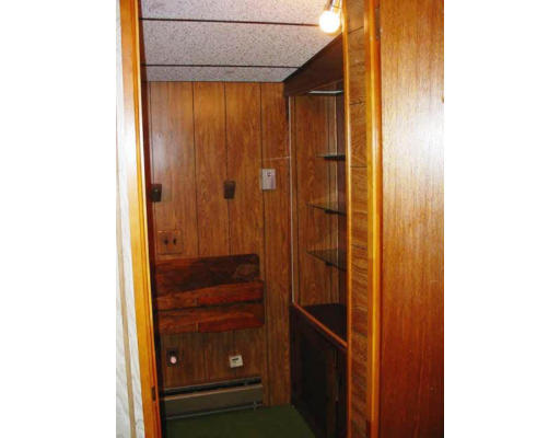 465 Sunderland Road Worcester, MA 01604 - Photo 7 of 24 Gallery Image 7