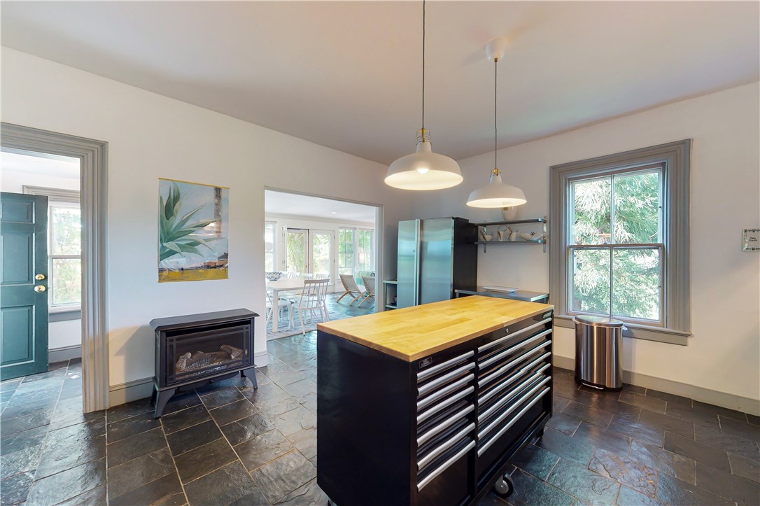 3617 Main Road Tiverton, RI 02878 - Photo 17 of 50