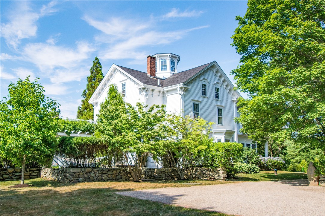 3617 Main Road Tiverton, RI 02878 - Photo 5 of 50