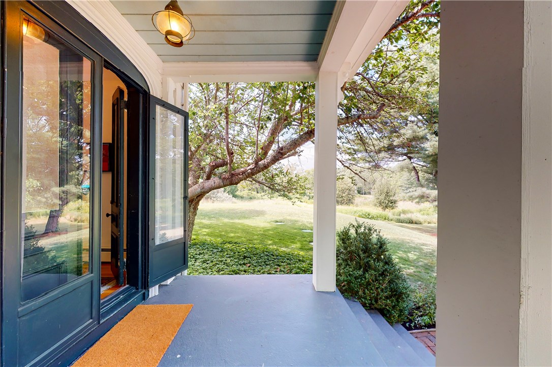 3617 Main Road Tiverton, RI 02878 - Photo 7 of 50