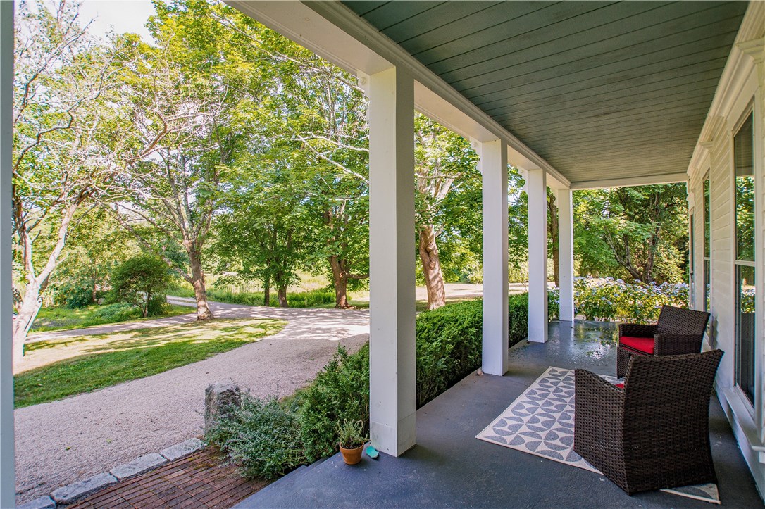 3617 Main Road Tiverton, RI 02878 - Photo 8 of 50