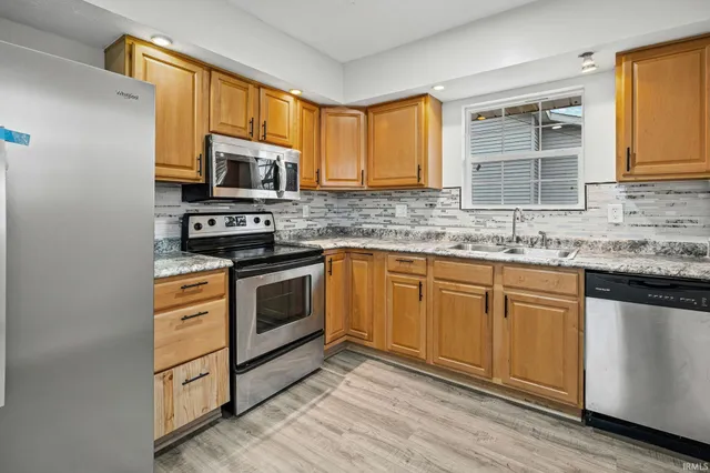 $269,000 | 652 Rossville Avenue, Frankfort, IN 46041