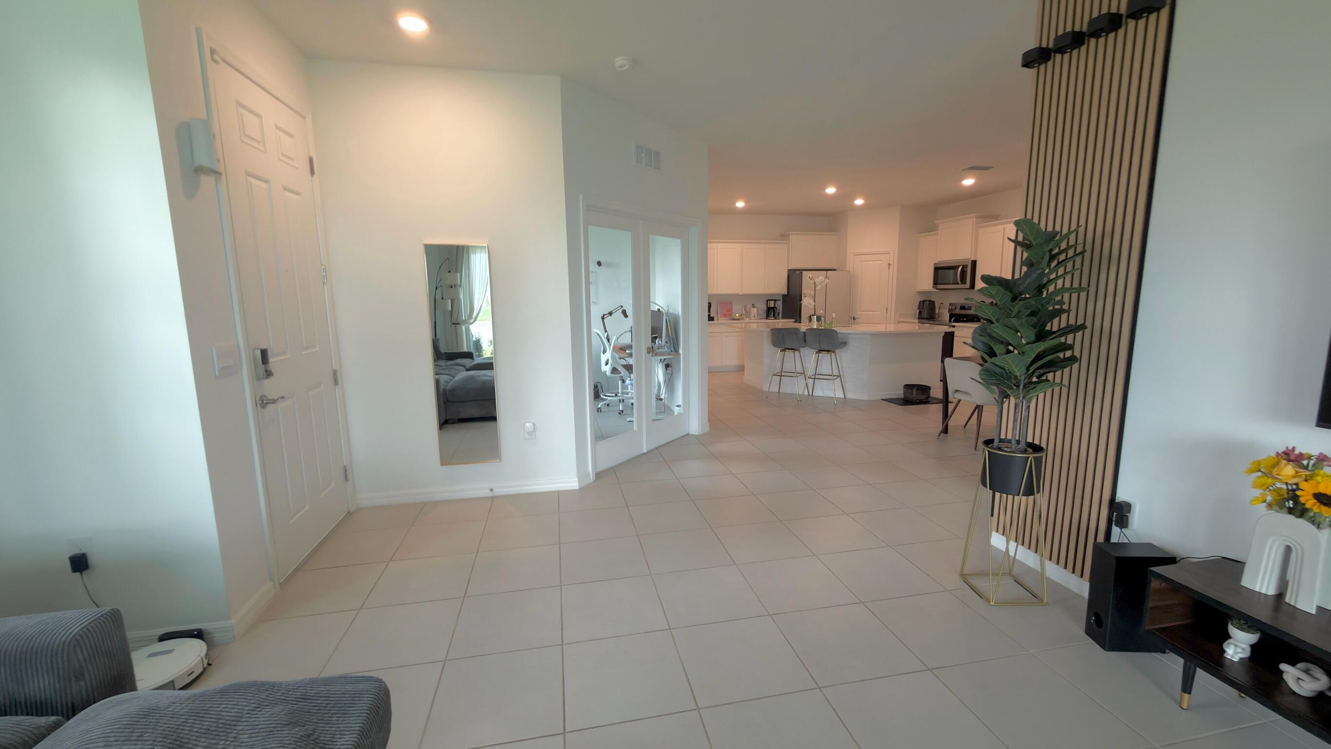 32697 Rustic Rise Road, Unit 1 San Antonio, FL 33576 - Photo 22 of 33 LIVIN ROOM VIEW