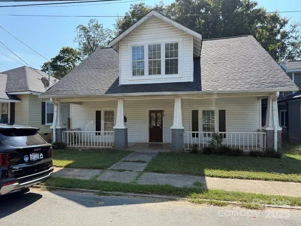$169,000 | 817 South Jackson Street, Salisbury, NC 28144