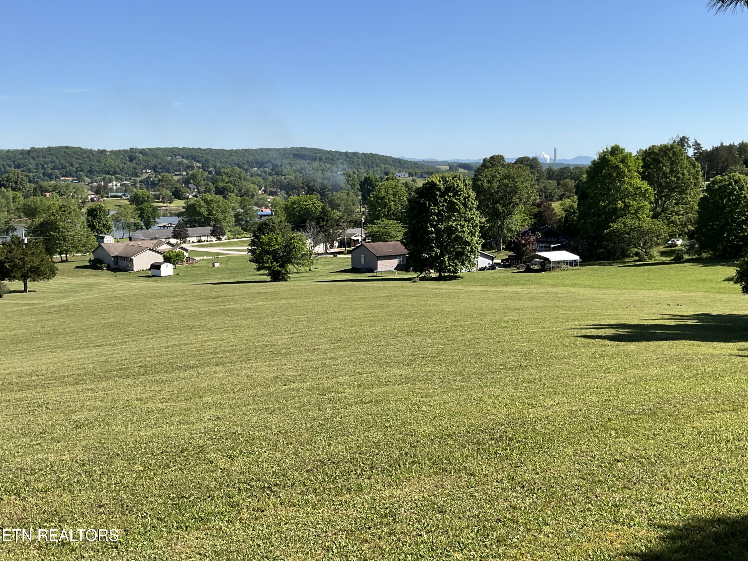 651 River Road Kingston, TN 37763 - Photo 15 of 25 IMG_0039 (1)