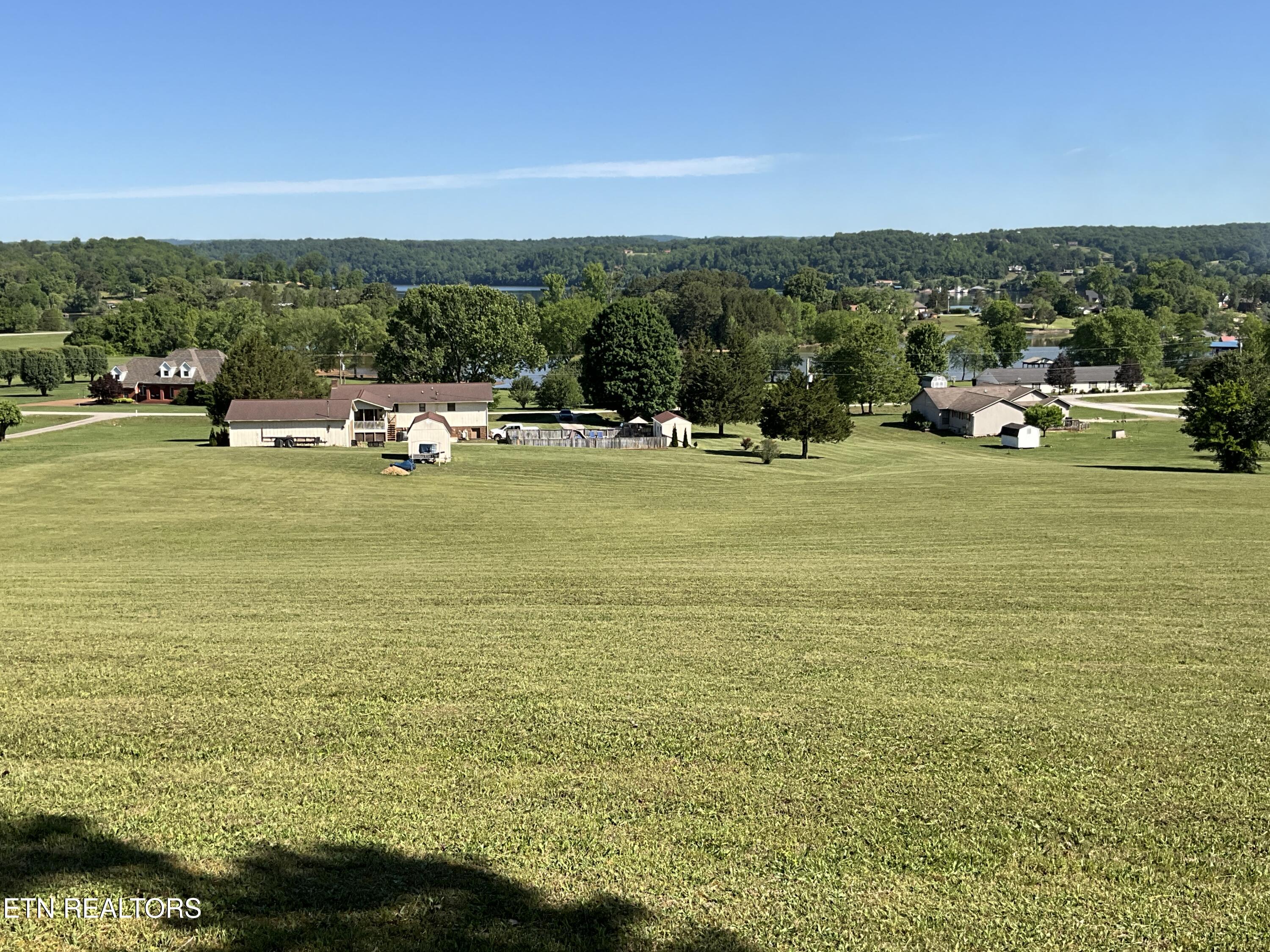 651 River Road Kingston, TN 37763 - Photo 3 of 25 IMG_0038
