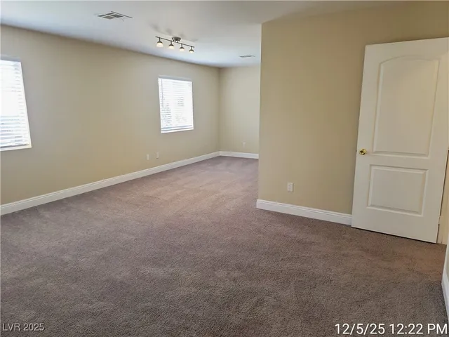 $2,237 | 5921 Royal Castle Lane, Las Vegas, NV 89130