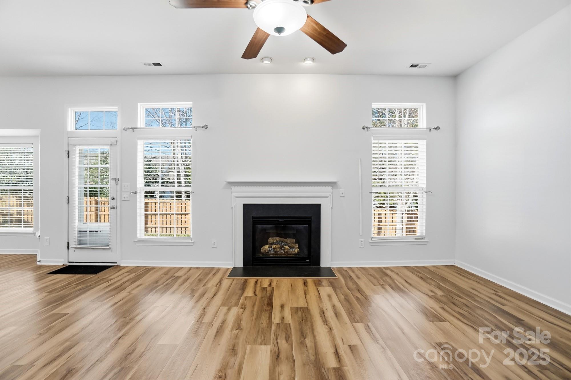 630 Springhouse Place Clover, SC 29710 - Photo 11 of 32