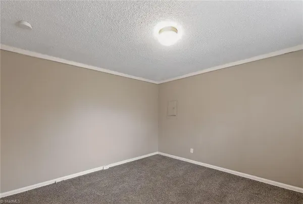 $114,900 | 222 Charles Avenue, High Point, NC 27260