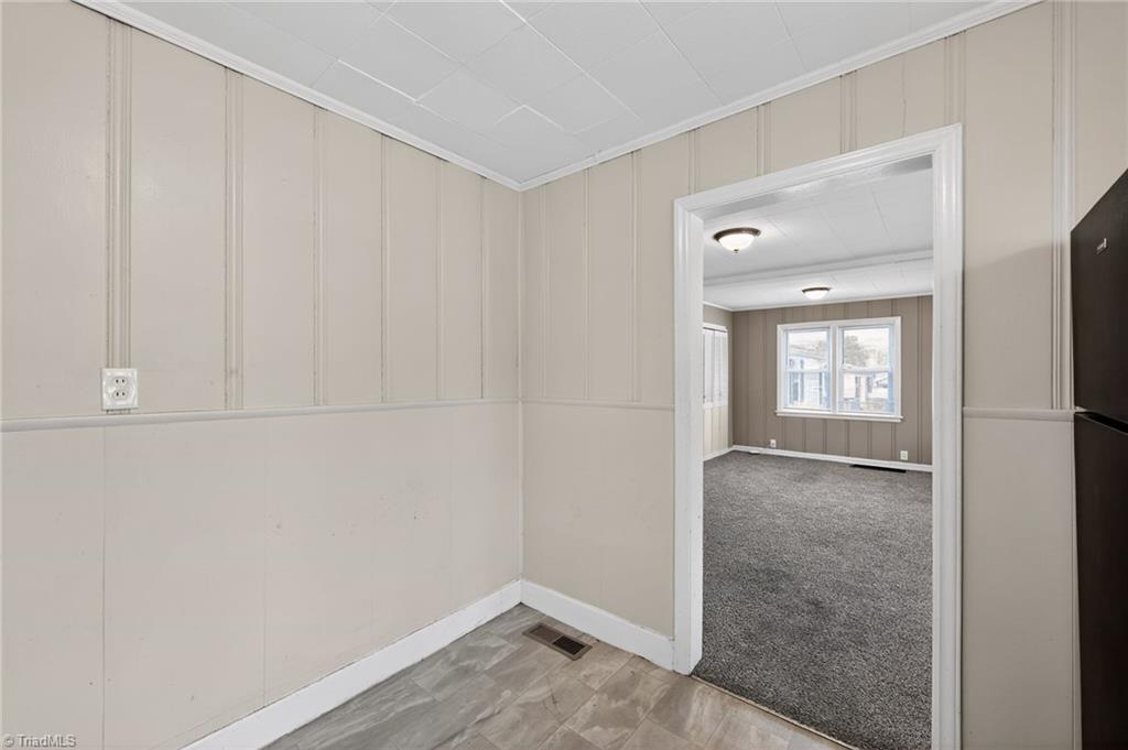 222 Charles Avenue High Point, NC 27260 - Photo 16 of 30