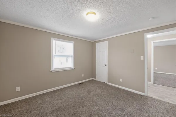 $114,900 | 222 Charles Avenue, High Point, NC 27260