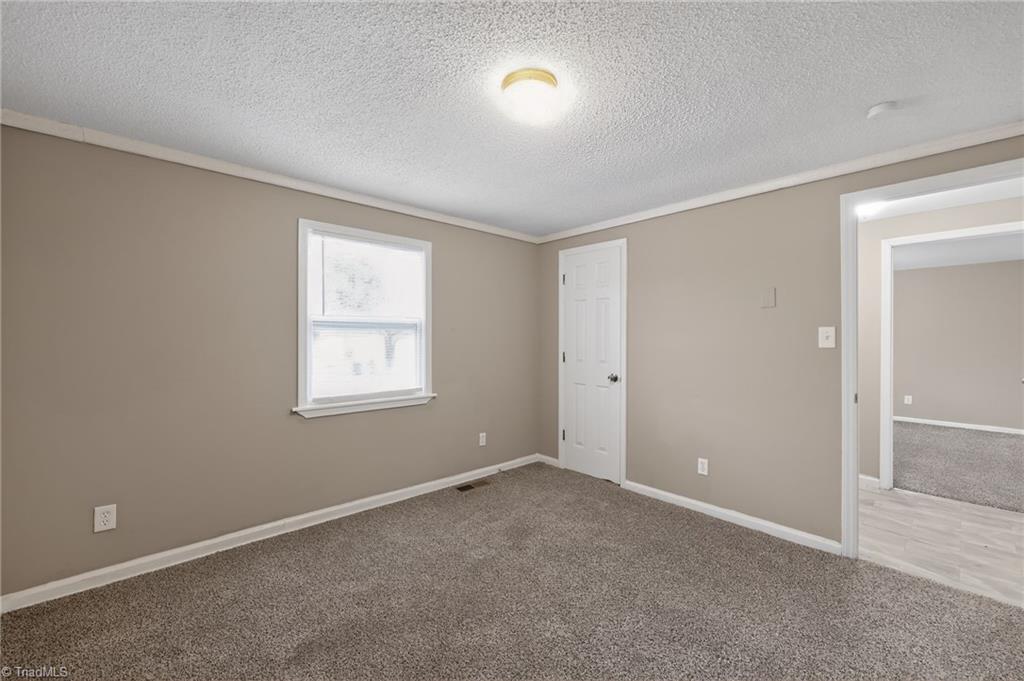 222 Charles Avenue High Point, NC 27260 - Photo 17 of 30