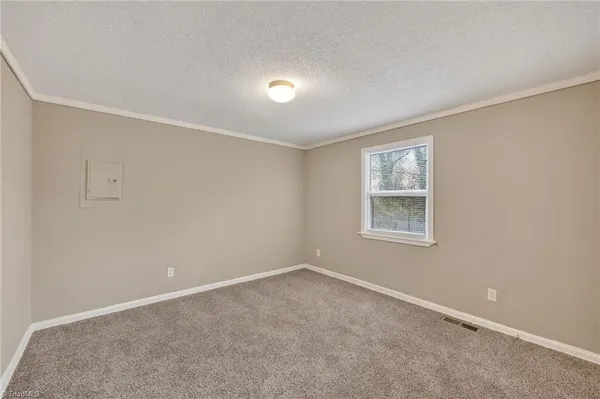 $114,900 | 222 Charles Avenue, High Point, NC 27260