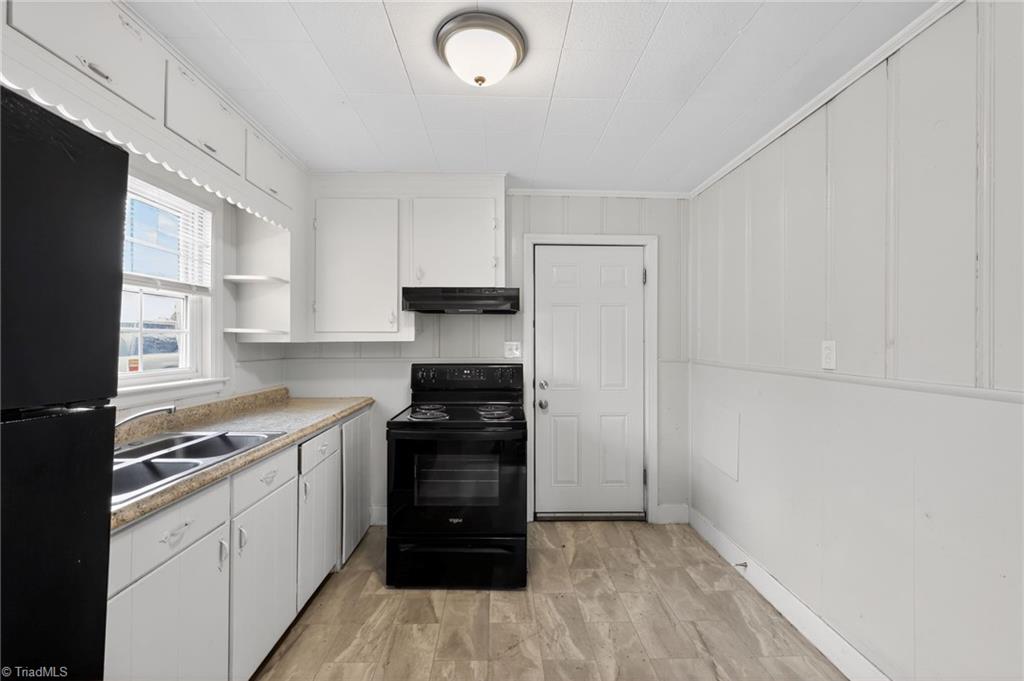 222 Charles Avenue High Point, NC 27260 - Photo 20 of 30