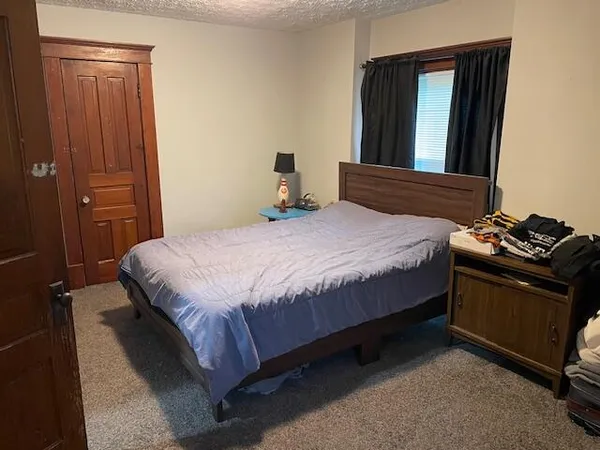 $180,000 | 340 South Eagle Street, Marshall, MI 49068