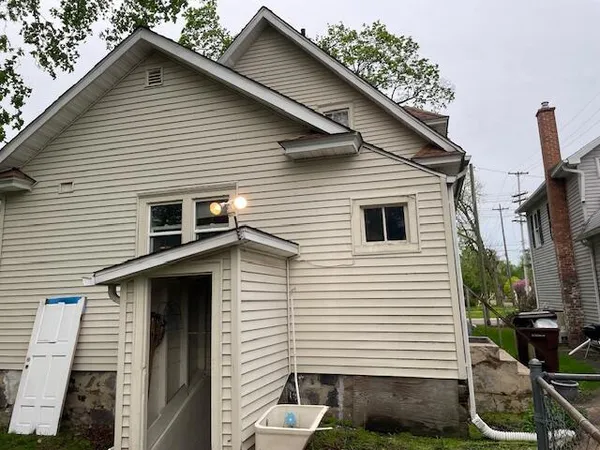 $180,000 | 340 South Eagle Street, Marshall, MI 49068