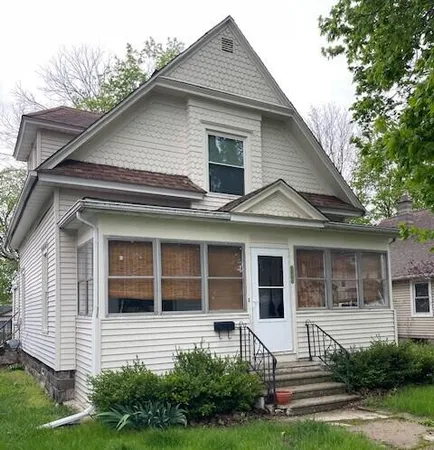 $180,000 | 340 South Eagle Street, Marshall, MI 49068