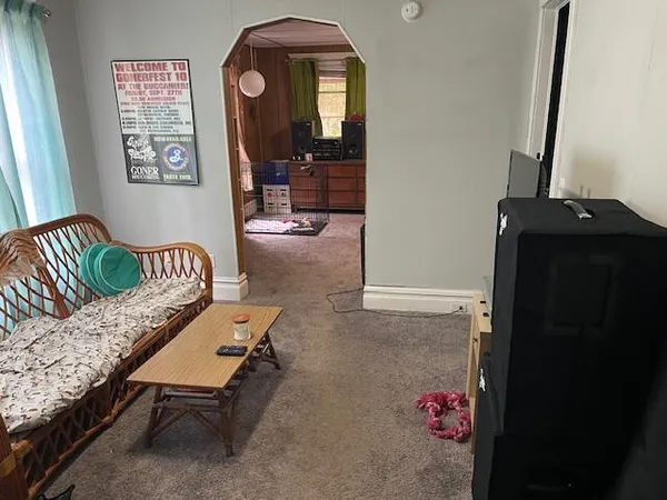 $180,000 | 340 South Eagle Street, Marshall, MI 49068