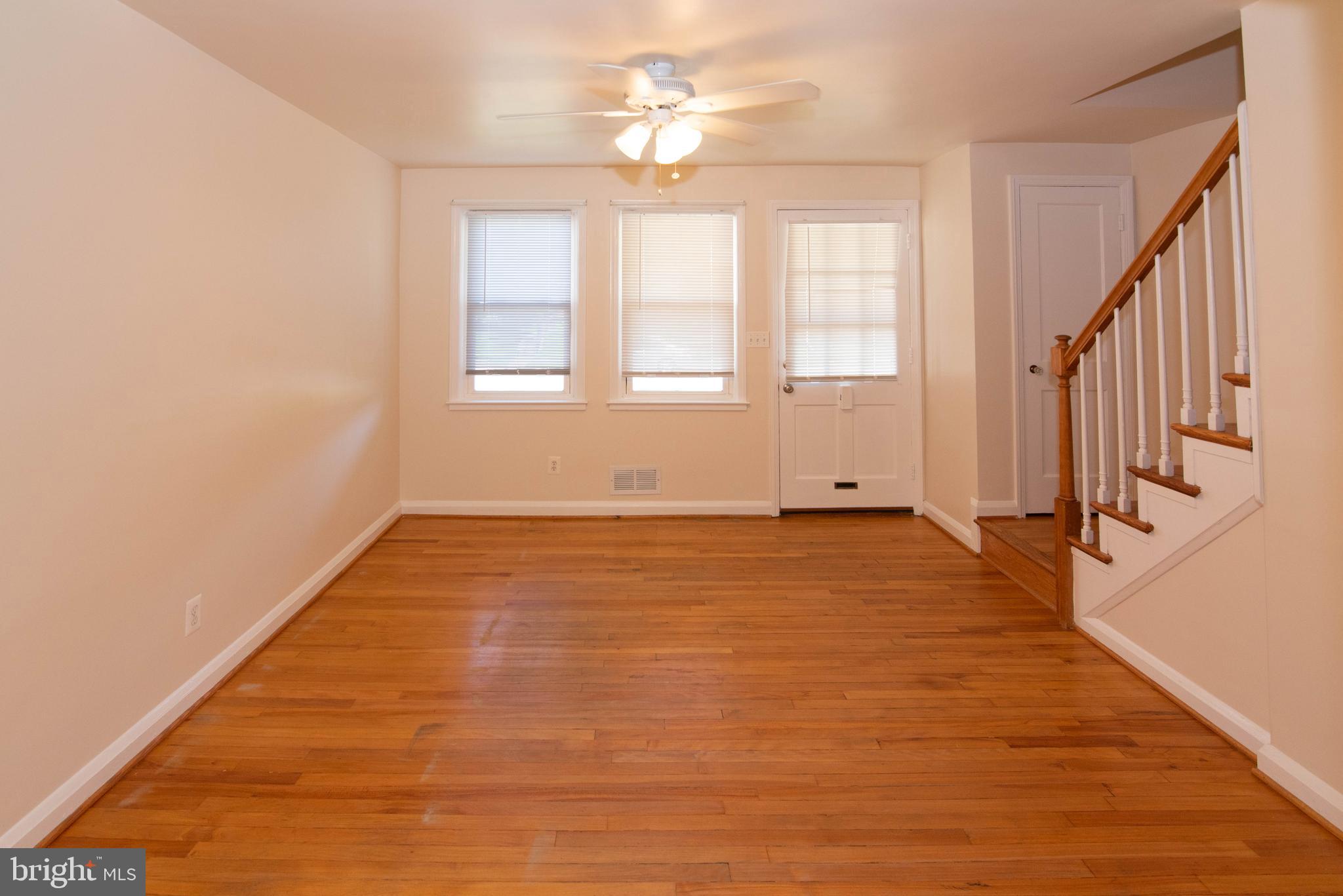 6903 Broening Road Dundalk, MD 21222 - Photo 3 of 38