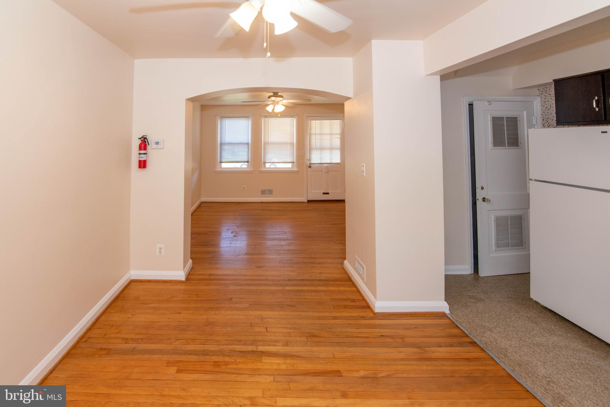 6903 Broening Road Dundalk, MD 21222 - Photo 7 of 38