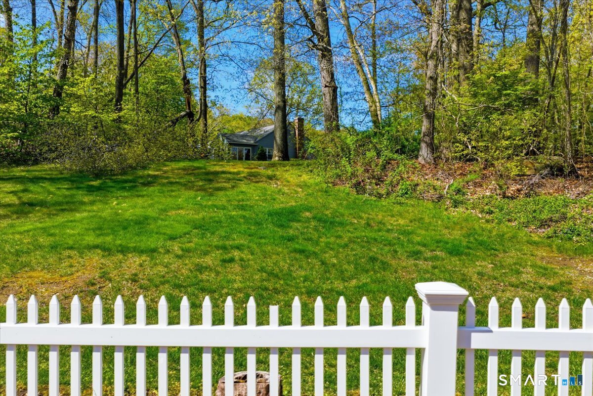 15 Hampshire Road, Unit 15 Madison, CT 06443 - Photo 34 of 35 Private back yard