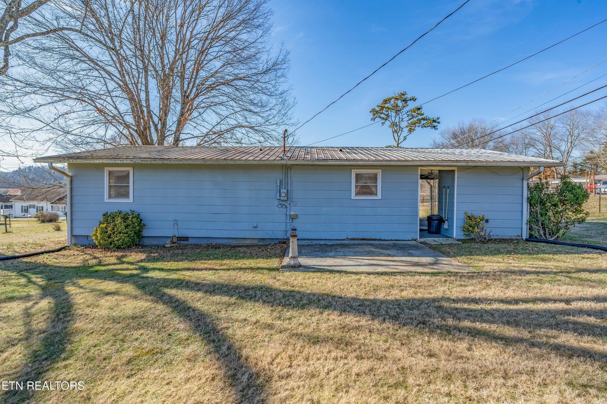 1747 Fairview Road Oliver Springs, TN 37840 - Photo 17 of 20 a view of back yard of the house