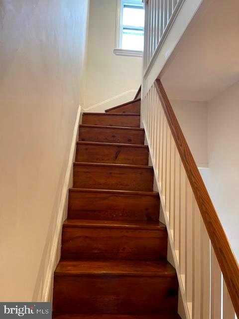 1835 Addison Street Philadelphia, PA 19146 - Photo 25 of 32 Stairway to 3rd floor