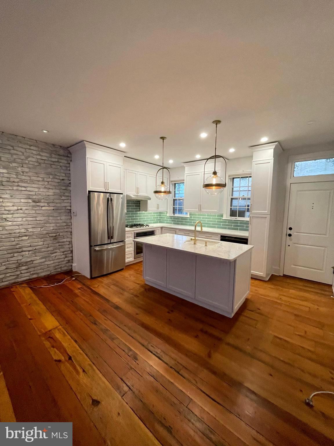 1835 Addison Street Philadelphia, PA 19146 - Photo 10 of 32 Gallery Image 10