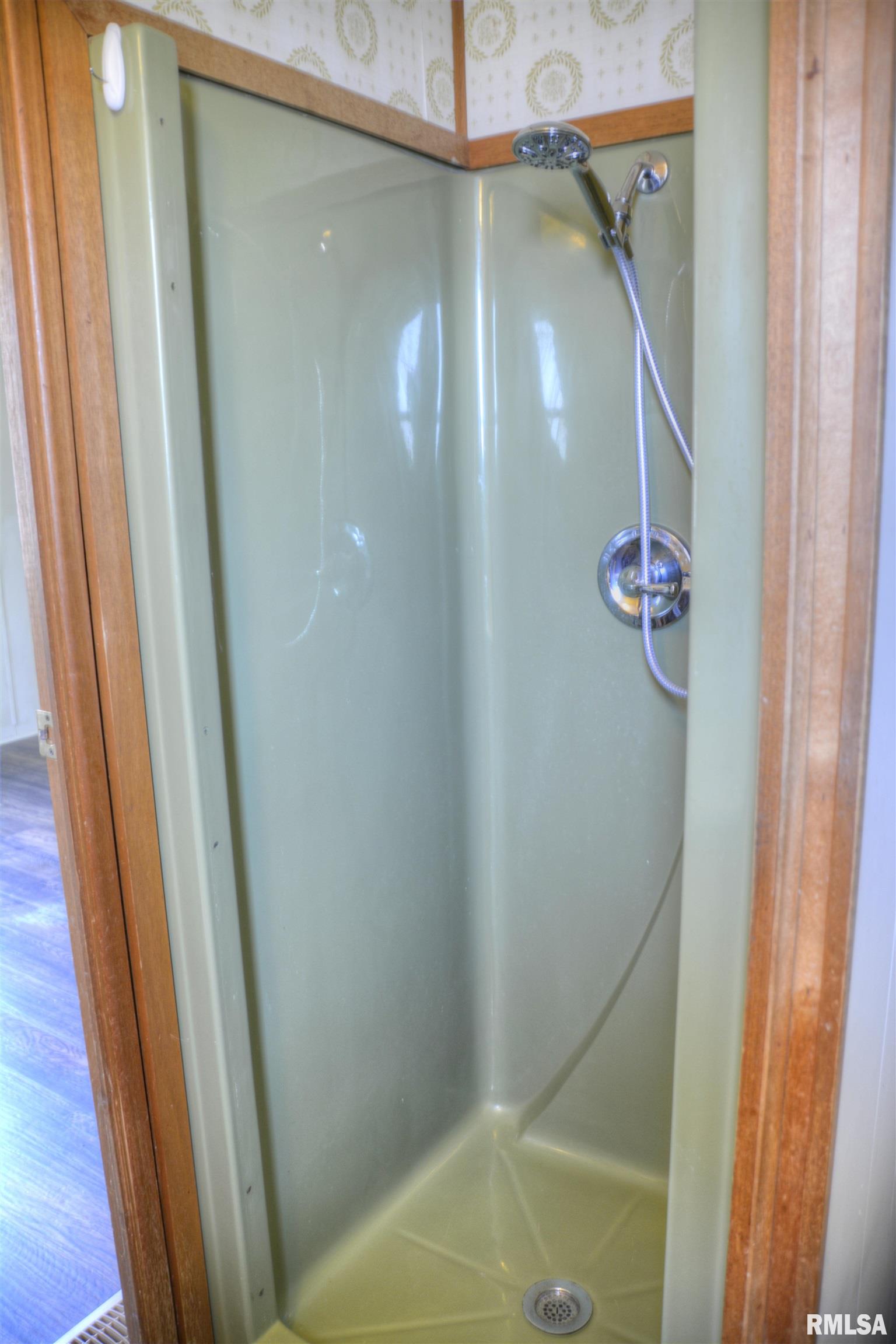 407 South Ward Street Macomb, IL 61455 - Photo 14 of 18