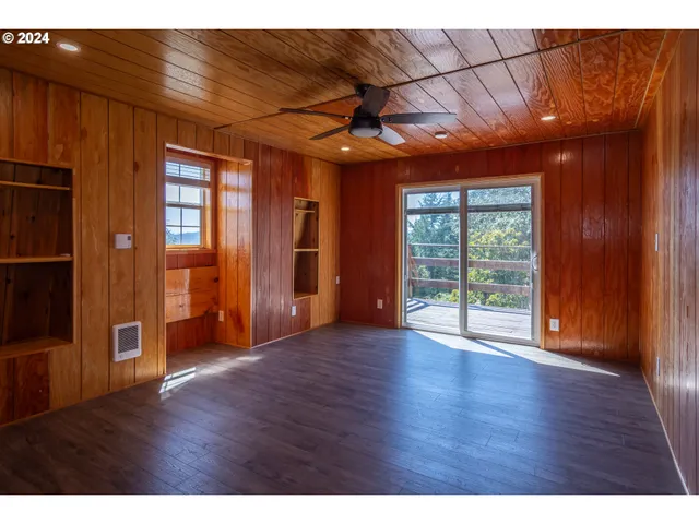 $443,000 | 773 Upper Ridge Road, Oakland, OR 97462