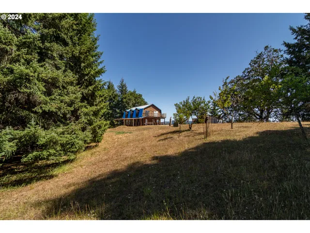 $443,000 | 773 Upper Ridge Road, Oakland, OR 97462