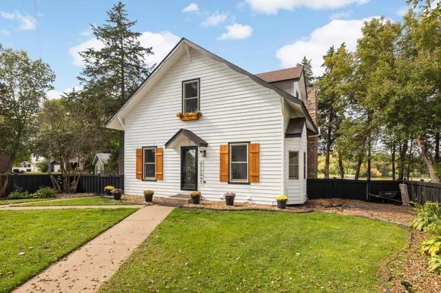 $615,000 | 3490 142nd Street Northwest, Monticello, MN 55362