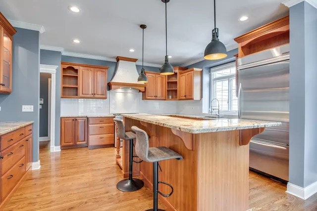 $1,190,000 | 1736 Robert Lane, Naperville, IL 60564