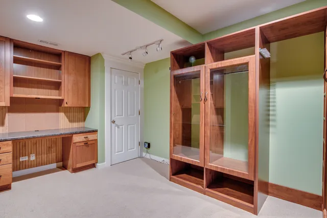 $1,190,000 | 1736 Robert Lane, Naperville, IL 60564