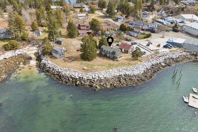$1,500,000 | 8 Powder House Cove Road, South Thomaston, ME 04858