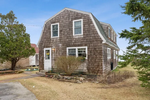 $1,300,000 | 8 Powder House Cove Road, South Thomaston, ME 04858