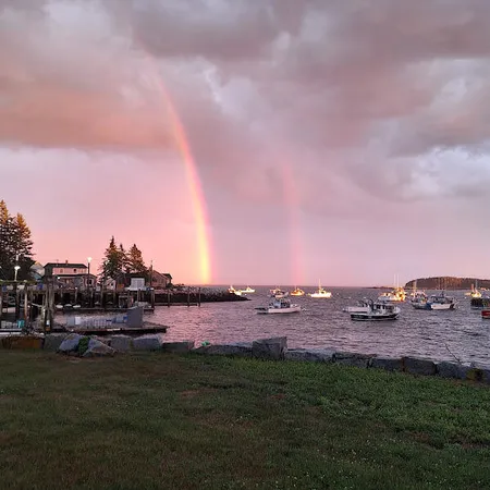$1,300,000 | 8 Powder House Cove Road, South Thomaston, ME 04858
