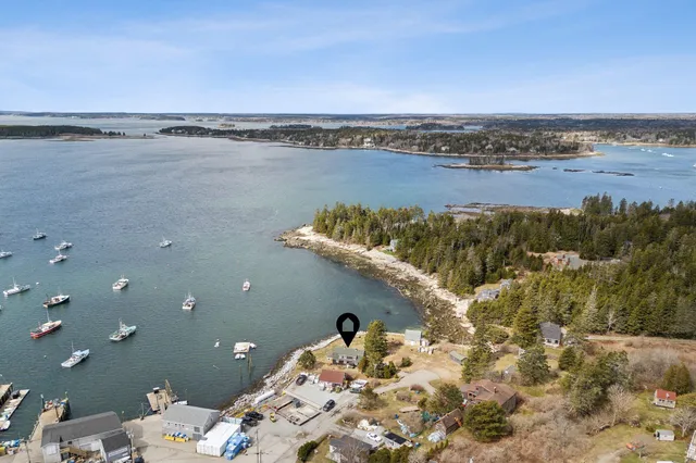 $1,500,000 | 8 Powder House Cove Road, South Thomaston, ME 04858