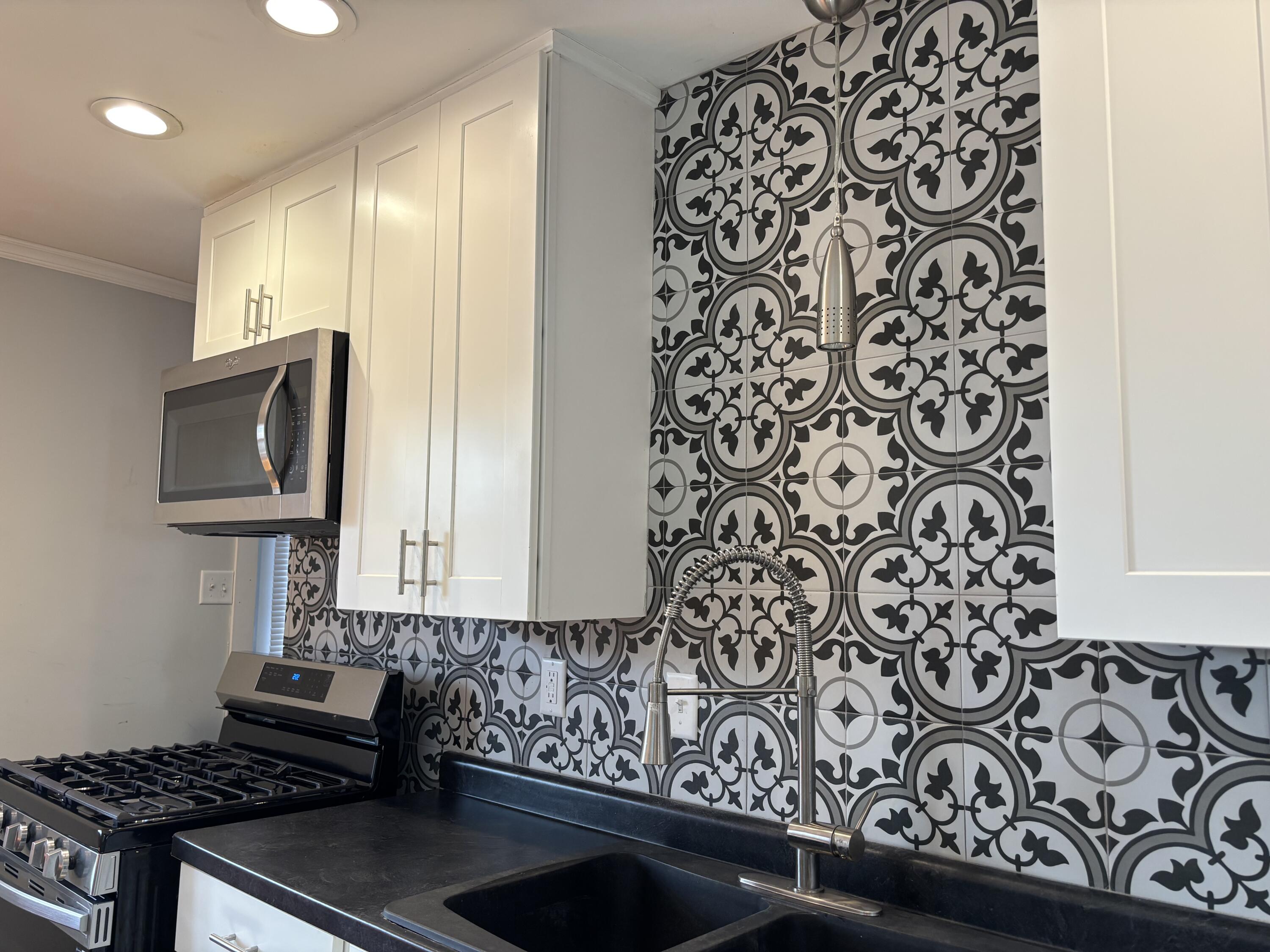724-1 Imperial Road Valparaiso, IN 46385 - Photo 10 of 17 3000x2250