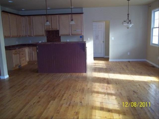 8597 West Newburg Road Carleton, MI 48117 - Photo 7 of 7 20025829-6.JPG
