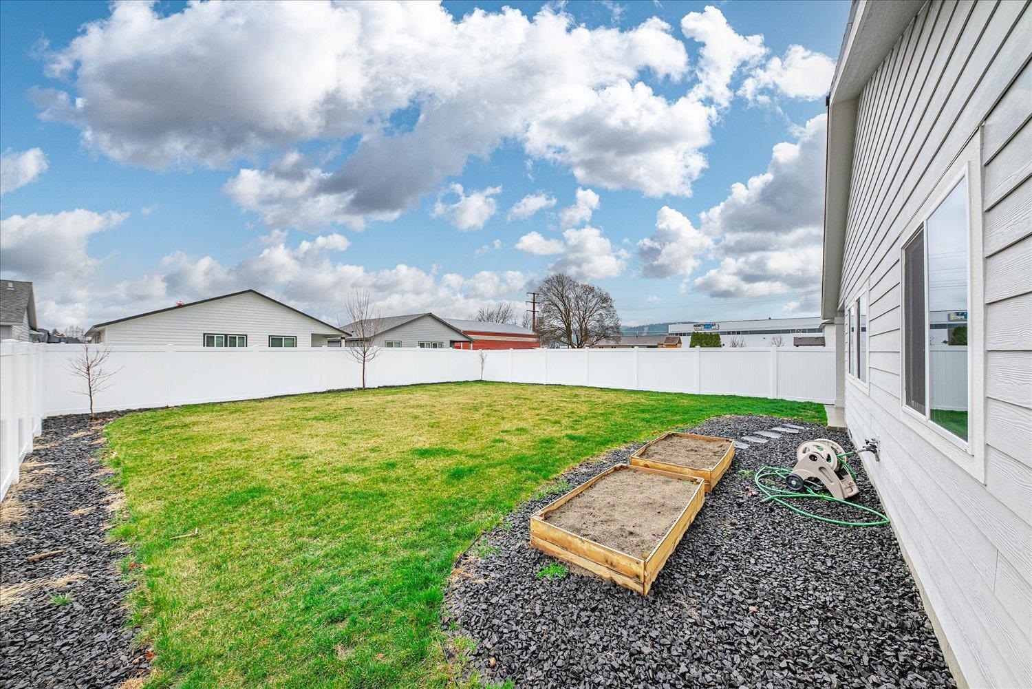 3105 North Rio Grande Road Otis Orchards, WA 99027 - Photo 33 of 35