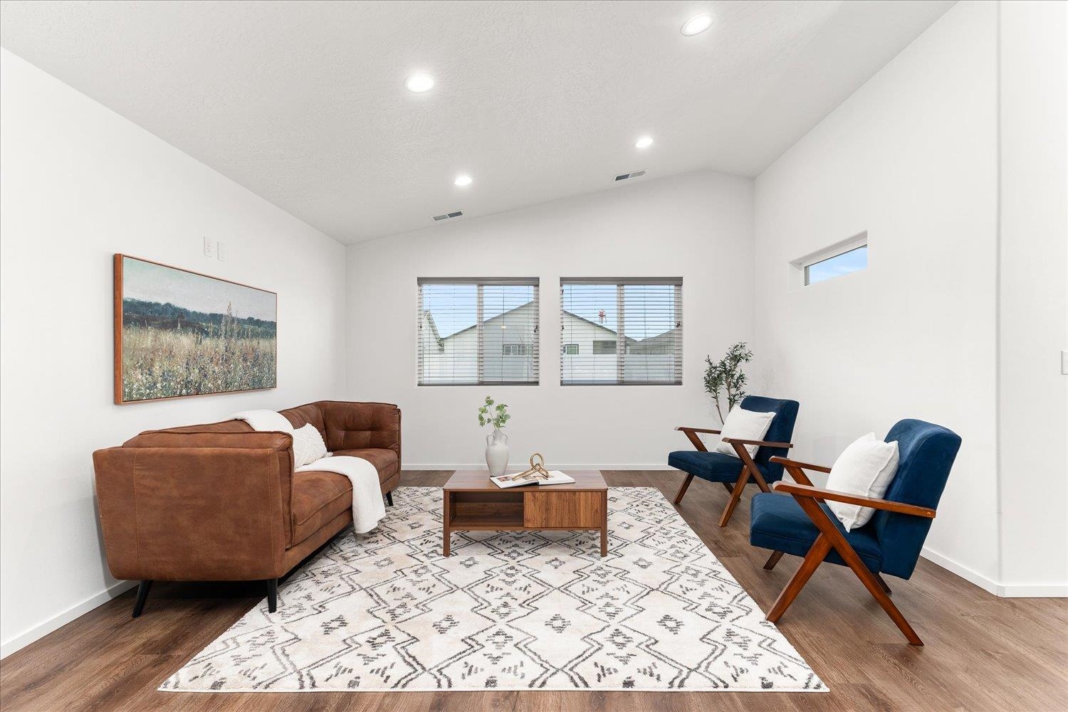 3105 North Rio Grande Road Otis Orchards, WA 99027 - Photo 4 of 35