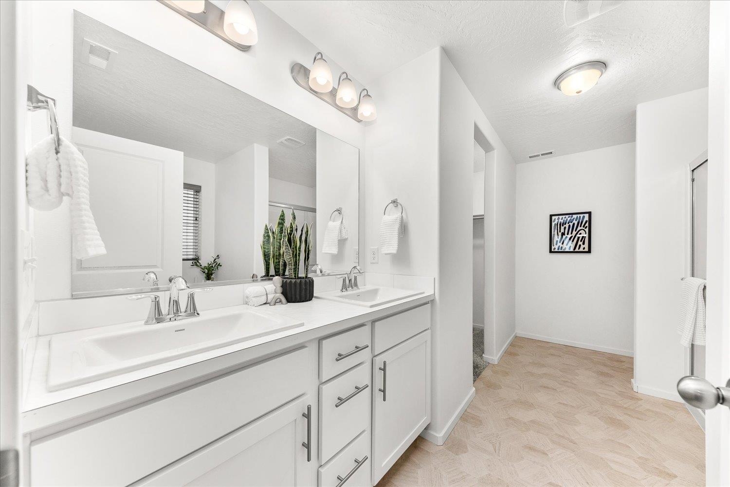 3105 North Rio Grande Road Otis Orchards, WA 99027 - Photo 9 of 35