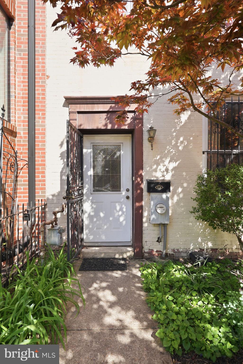2111 12th Street Northwest Washington, DC 20009 - Photo 2 of 24