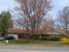 1712 Sundale Road Johnson City, TN 37604 - Photo 1 of 5 Photo 1